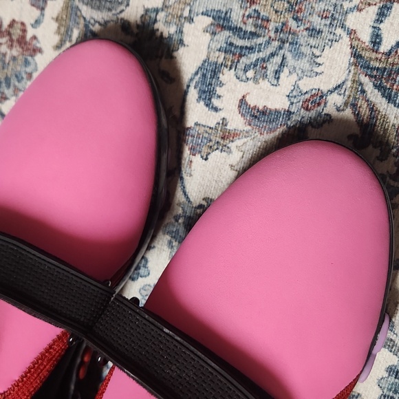 Prada Women's Bold Pink Sneakers - Picture 10 of 17